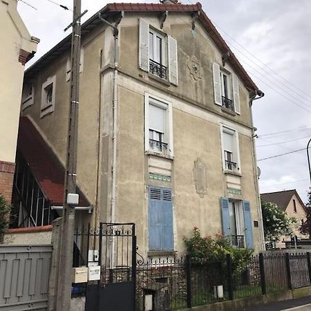 Appartement Simple Sur Argenteuil, Proche Paris Bagian luar foto