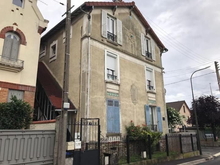 Appartement Simple Sur Argenteuil, Proche Paris Bagian luar foto