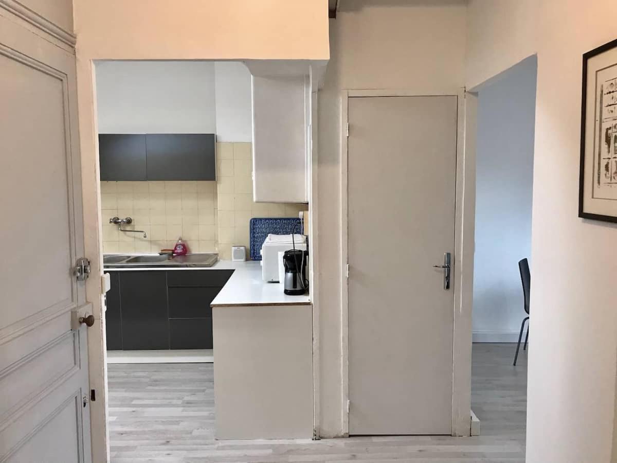 Appartement Simple Sur Argenteuil, Proche Paris Bagian luar foto