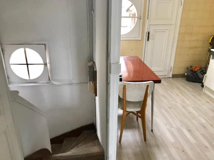 Appartement Simple Sur Argenteuil, Proche Paris Bagian luar foto